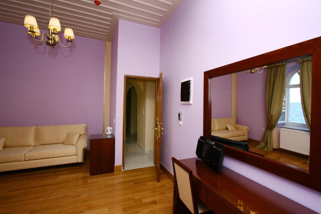 Apollonion Palace エルムポリ 部屋 写真