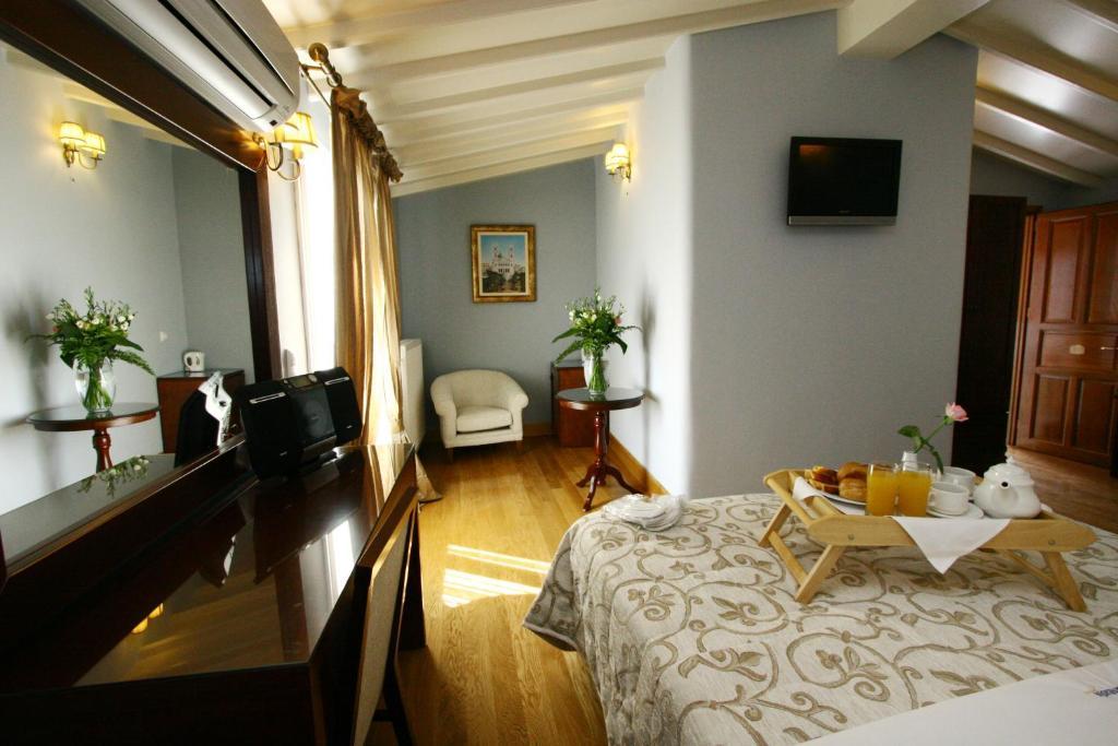 Apollonion Palace エルムポリ 部屋 写真